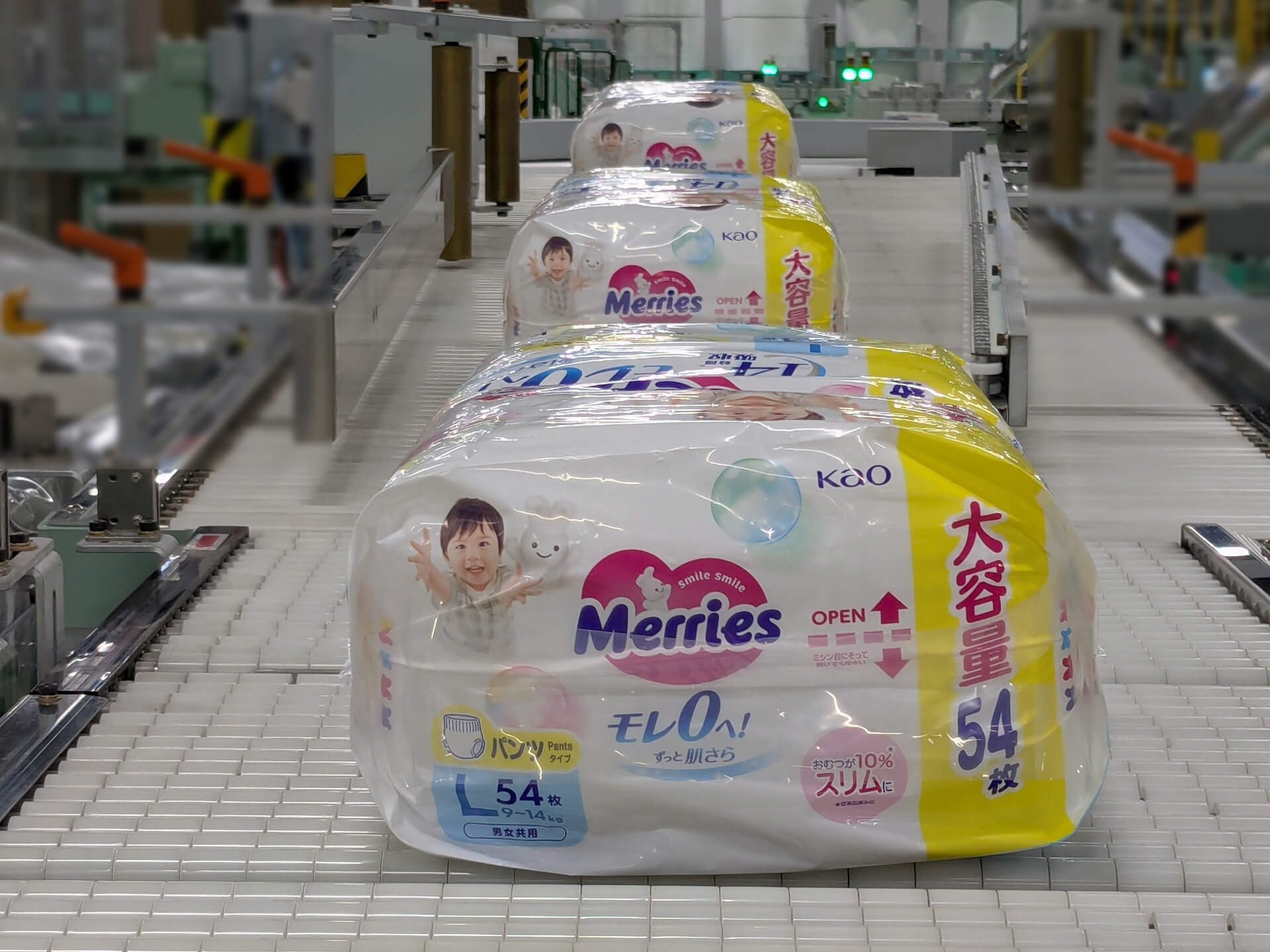 メリーズ製造ライン